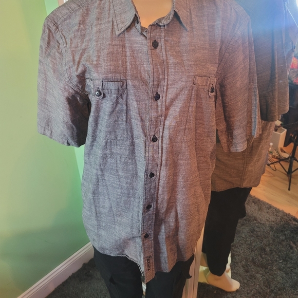 Bozeman Short Sleeve Woven Shirt - Picture 11 of 11